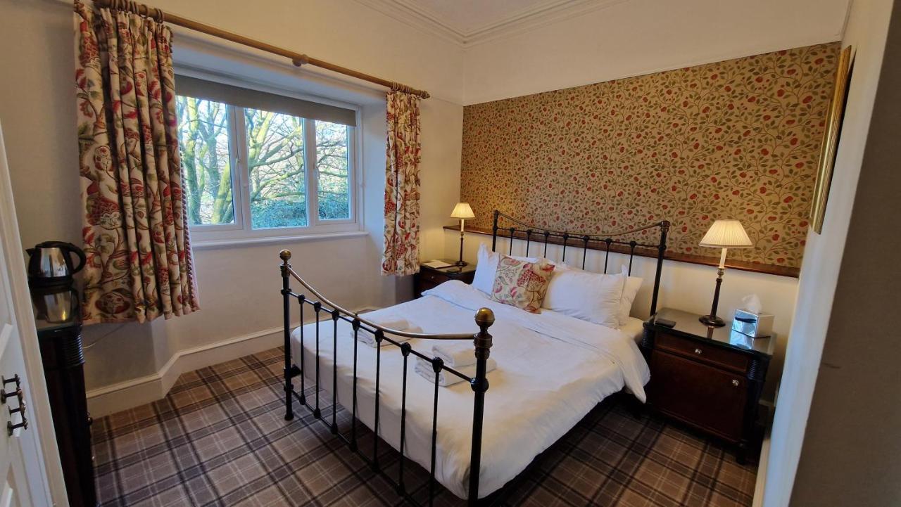 Ambleside Manor - Vegetarian B&B ภายนอก รูปภาพ